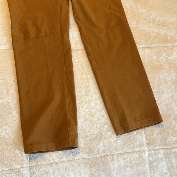 light weight athletic pants size large (12-14) - Picture 4 of 5